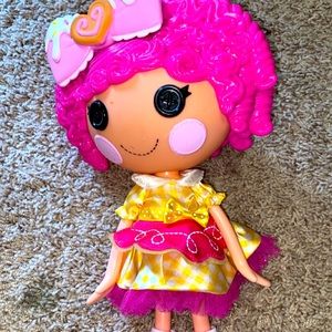 Lalaloopsy dolls